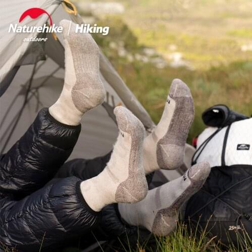 Naturehike Winter Ultralight Sports Long Style Socks Wool Fabric Thickened Warm Skiing Running Breathable Socks Outdoor Travel