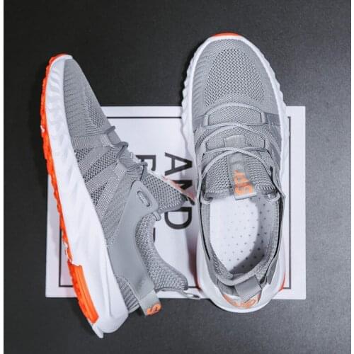 Breathable mesh running shoes sports shoes spring and summer flying shoes casual all-match student travel shoes mens shoes