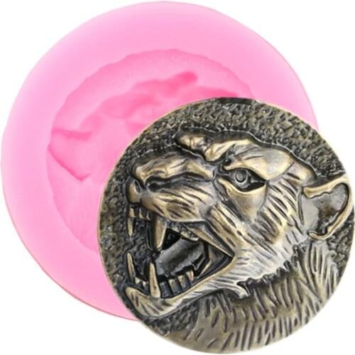 Wolf Head Shape Silicone Mold Cupcake Topper Fondant Mould Cake Decorating Tools Cookie Baking Molds Jewelry Resin Clay Moulds