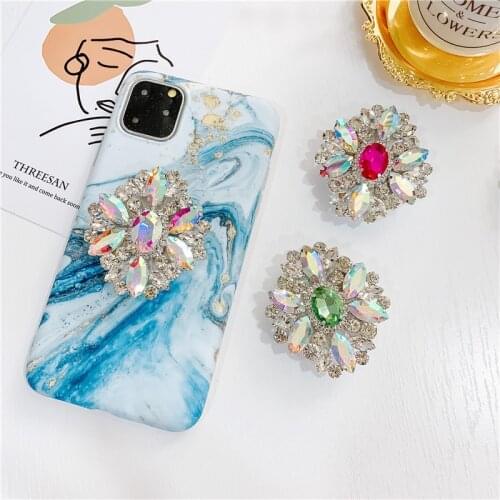 The new crystal square diamond telescopic airbag mobile phone holder diamond lazy bracket desktop universal mobile phone holder