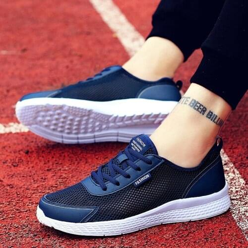 Outdoor Running Shoes for Men Lightweight Jogging Sneakers Breathable Mesh Walking Non Slip Soft Sole Casual Plus Size Black