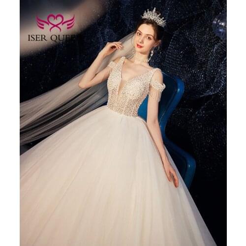 Cap Sleeves Beading Pearls Tulle Bride Dress Ball Gown Sexy V neck Lace Up Back Europe new Vintage Wedding Dress WX0052