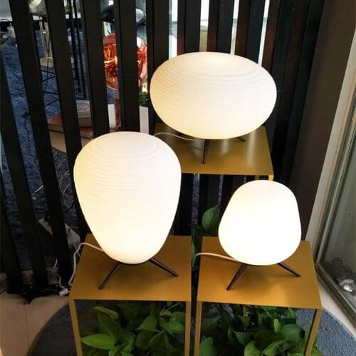 Simple modern hotel room table lamp creative study living room lamp home lighting desk light reding light LU8221900