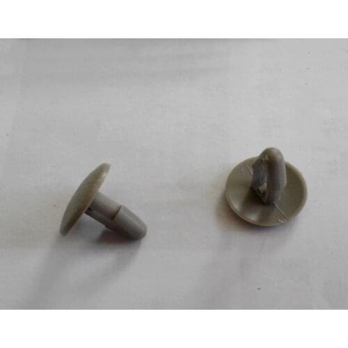 For Hyundai Terracan The roof clip clips the rubber nails in the car