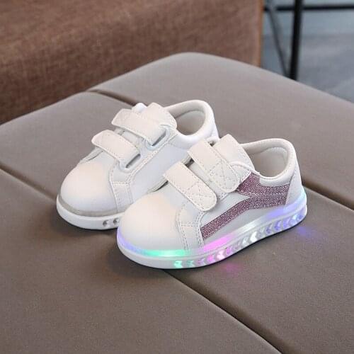 Childrens 2021 Luminous Soft Sole Sneakers for Boys and Girls, Casual Shoes with Led Lights for Children, Childrens sneakers