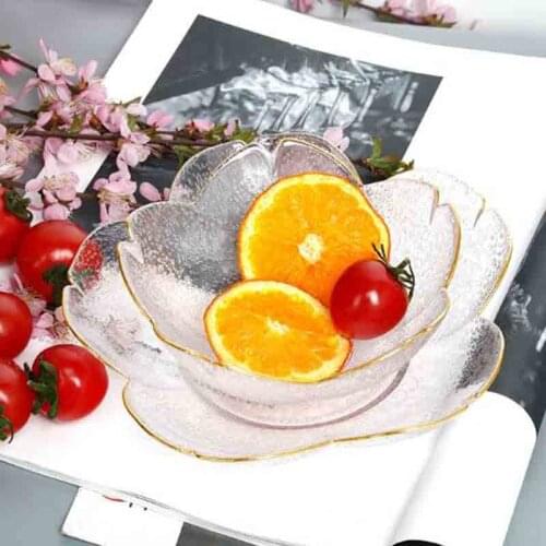 Japan Style Transparent Soy Sauce Dish Fruit Dish Glass Flower Shape Snack Plate with Gold Edge Dinnware Kitchen Tool