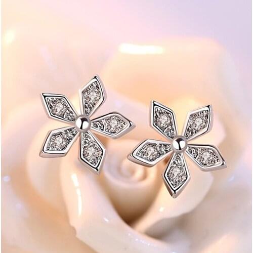 Womens Fashion Minimalist Cartilage Nail Stud Earrings Simple Five Leaf Clover Crystal Zircon Tiny Earring Piercing Accessories