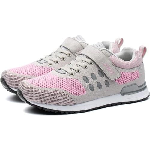 Spring Summer Exercise Shoes Woman Breathable Mesh Sports Shoes Canvas Slip Old Jianbu Shoe Sneakers Old Flat Women Shoes