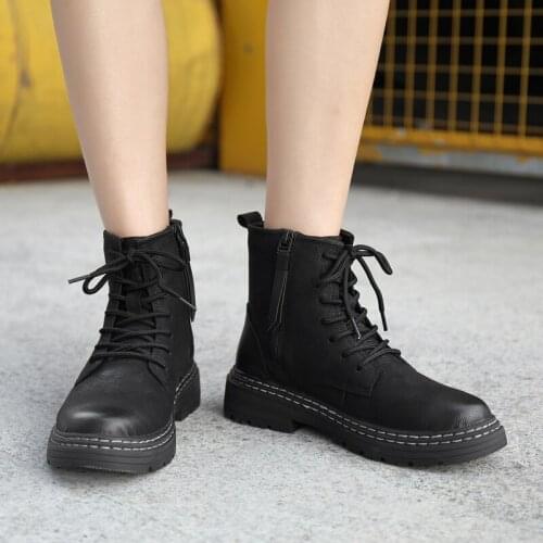 Genuine Leather Womens Boots Classic Tooling Shoes Comfortable Platform Soft Motorcycle Ankle Boot Women 2020 Winter Work Shoe