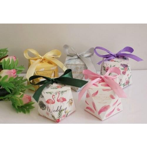 25PCS Creative Flamingo Diamond Candy Box Wedding Gift Boxes Green Forest Style Packaging Bag Bridal Shower Favors
