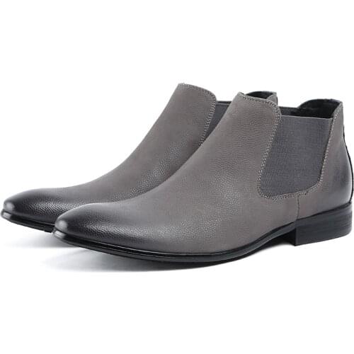Fashion Black / Gray Outdoor Shoes Mens Chelsea Boots Genuine Leather Boots Man Ankle Boots