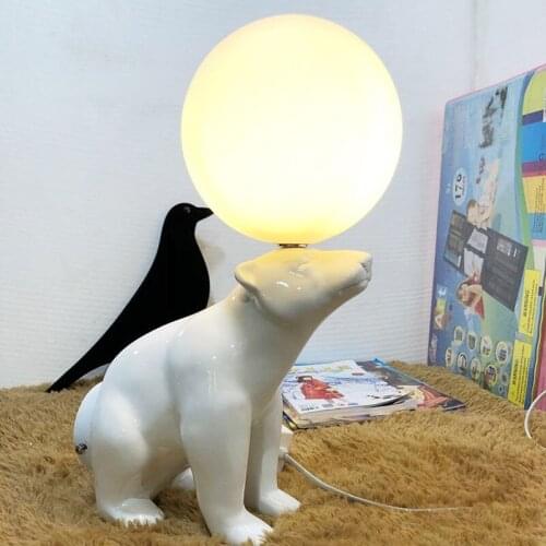 Modern Polar Bear Ceramic LED Table Lamps for Bedroom Nordic Living Room Art Deco Cute Desk Lamps Childrens Room Light Fixtures