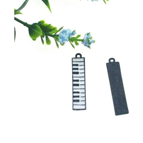 10pcs 8*32mm Note Piano Key Enamel Charms Pendant Musical Findings Charms DIY Earring Bracelets Necklace Jewelry Accessory XL648
