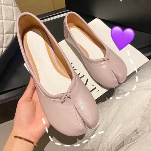 Sweet pink/purple tabi ninja flat shoes woman 2020 spring/summer split toe leather flats women espadrilles lazy slides moccasins