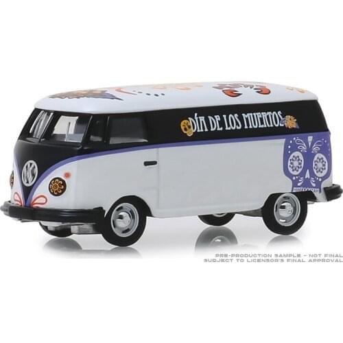 1:64 GreenLight 2019 VW Type 2 Panel Van car models toys gift Collect die-casting alloy