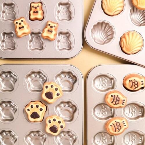 Kitchen Cake Mold Madeleine Cake Mold Household Golden 9-Cavity Non-stick Baking Tray Oven with Cartoon Shape Baking Tools