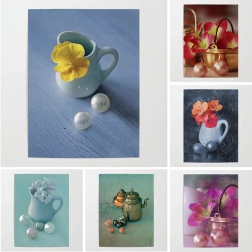 Modular HD Prints Vintage Still Life Canvas Painting Wall Art Home Decor Pearl Little Flowers Poster Bedroom No Frame Pictures