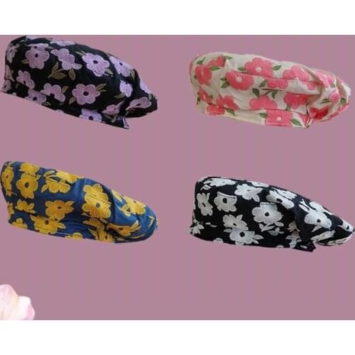 Spring and Summer New Lace Beret Painter Newsboy Version Retro Fashion Octagonal Cap Flower Embroidery Beret
