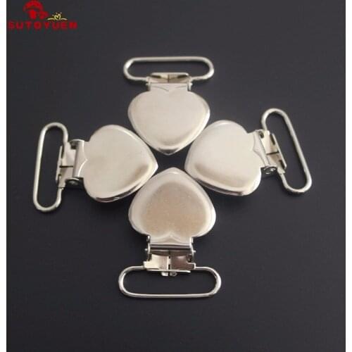 32pcs/lot 1'' 25mm Silver Heart metal suspenders Clips Soothers Holder Clips For Baby Dummy Pacifier Chain Clips Lead Free