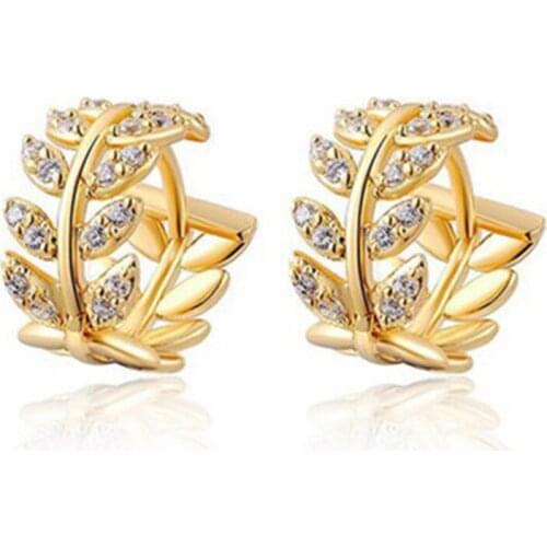 Fashion Classic Hoop Earrings Leaf Design Korean Style Small Earrings For Women Jewelry 2021