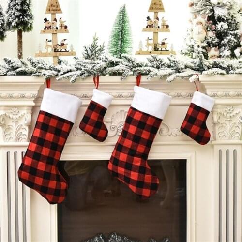 2021 Christmas Stockings Socks Fireplace Hanging Stockings Personalized Home Party Decoration Red Black Plaid Wholesale