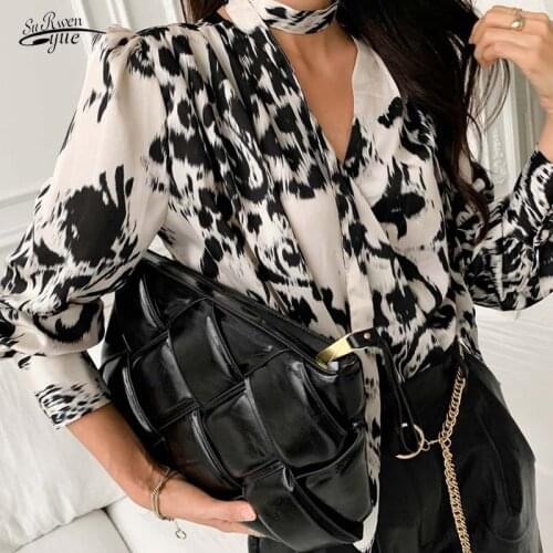 New aura long-sleeved leopard print top womens spring V-neck office ladies single-breasted ladies shirt Blusas 13667