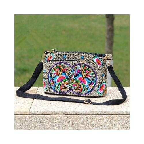 Fashion national embroidery women shopping handbags!Nice floral embroidered lady small multi-use bags All-match Canvas Carrier