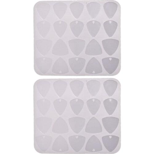 2 Pcs Guitar Pick Mold Geometric Triangle Pick Silicone Mold Jewelry Pendant Making Tool DIY Musical Instrument Accessories