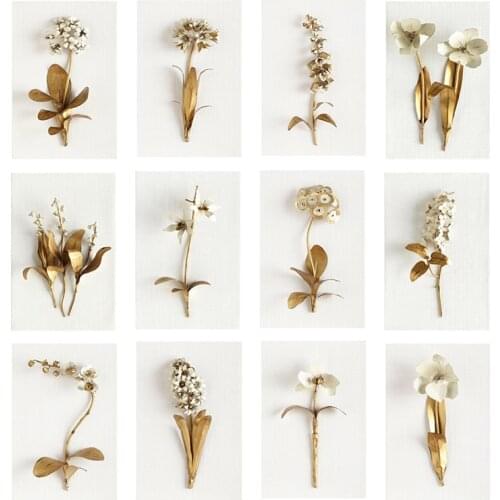 Wall Art Golden Leaf White Flowers Decorative Painting Canvas 3D Looking Modern bedroom Decor Picture for Home Design Poster