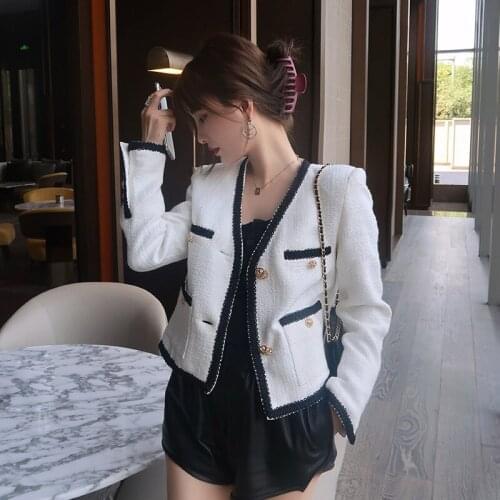 White Cropped Tweed Jacket Women 2021 Autumn Winter Coats and Jackets Women with 4 Pockets V Neck Single Breasted Tweed Jacket
