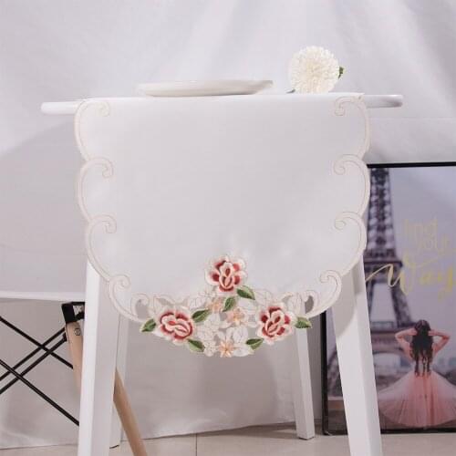 Home Decorative Elegant Embriodered Colorful Flowers Leaves Modern Table Runner For Wedding Party Christmas Dining Room