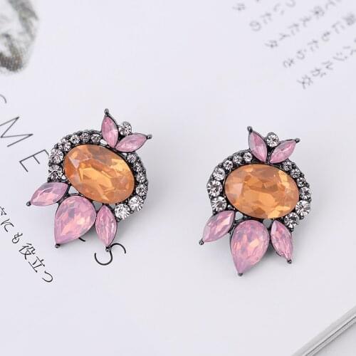 LUBOV Fashion Crystal Stone Piercing Earrings Lovely Statement Women Stud Earrings Birthday Christmas Gift Jewelry for Girls
