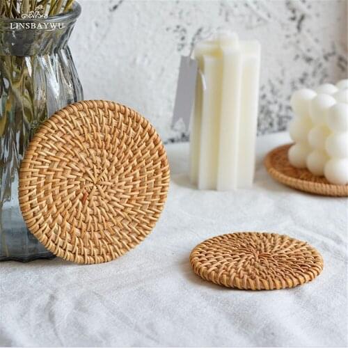 1PC Natural Rattan Coasters Placemats Kitchen Table Mats Round Insulation Bowl Pad Table Padding Cup Mat Handmade Rattan Coaster
