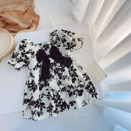 Summer Childrens Short Sleeve O Neck Vintage Floral Leaf Print Cute Bow Princess Party Girls KidsPleated Dress Vestidos