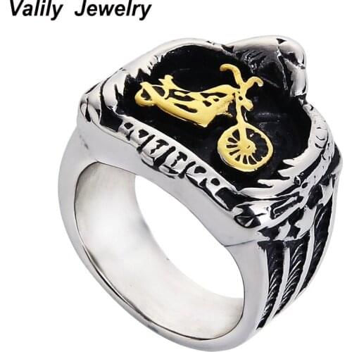 EdgLifU Men Ring Gold Eagle Embracing Motorcycle Biker Rings Stainless steel punk rock chopper Ring best friend gift