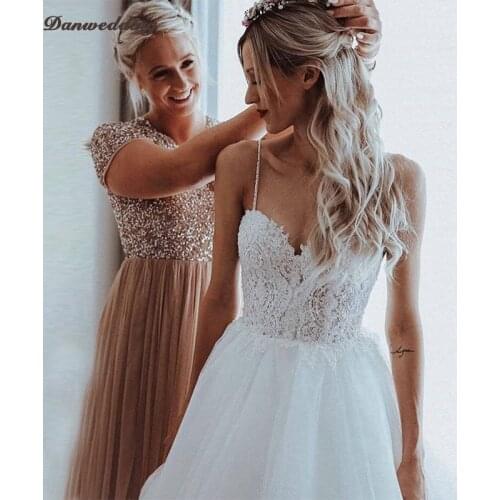 Elegant Tulle Sweetheart-Neck Wedding Dresses Floor-Length Lace Applique Beading A-Line Bridal Dress Backless Boho Wedding Gowns