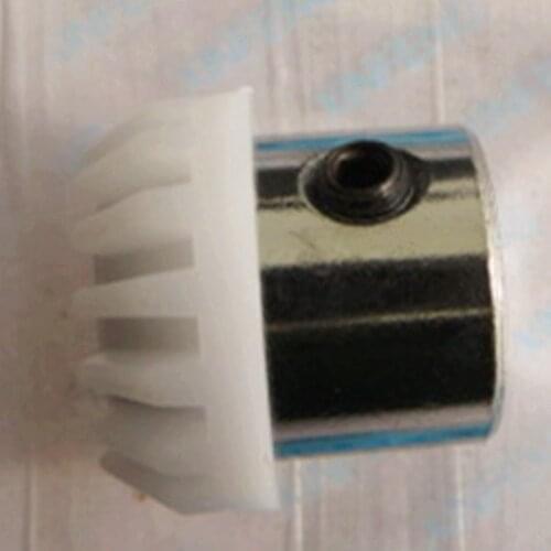 Singer Sewing Machine 974/964 special gear vertical shaft bevel gear #445460