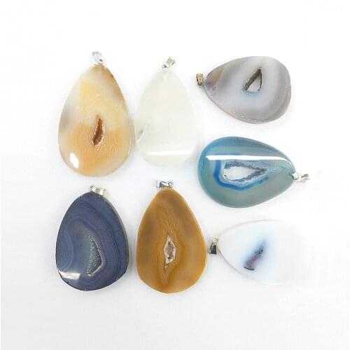 1pc Natural Stone Crystal Smooth Irregular Veins Hollow Oval Pendants for Women Charms Jewelry Making DIY Necklace Accessories