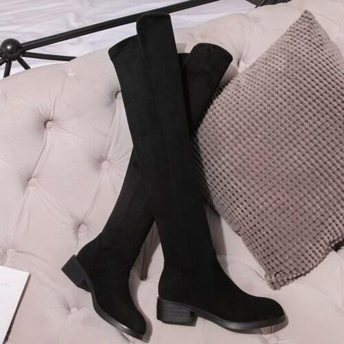 2020 new over-the-knee elastic boots European/American mid-heel rider boots thick heel velvet retro over the knee boots