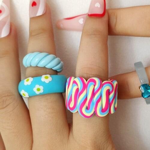 2021 New Blue Ceramic Clay Flower Twisted Chunky Ring For Women Smiley Face Stripe Simple Finger Rings Vintage Jewelry Gifts