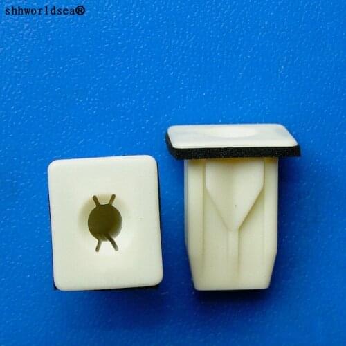 Shhworldsea auto plastic clips and fastener Rear license plate of body door lock pillar trim, rear bumper buckle for gm