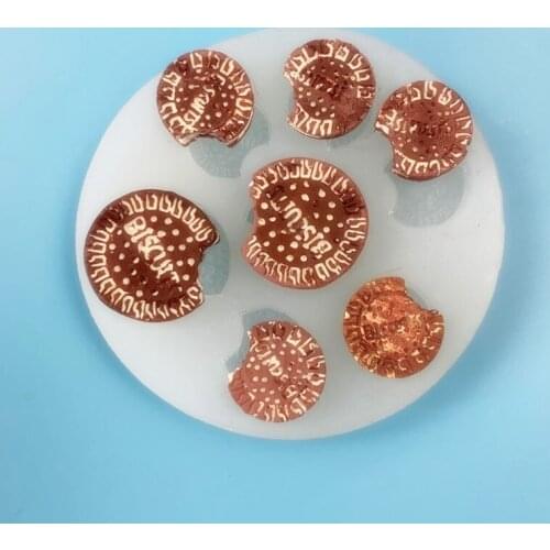 Avariety Of Round Simulation Chocolate Biscuit Shape Baking Molds Fondant Chocolate Liquid Silicone Mold