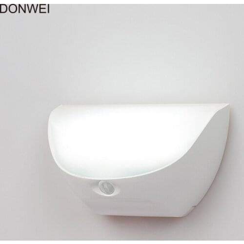 DONWEI USB Charging IR Motion Sensor 4 LED Night Light Wall Lights Waterproof Rechargeable Auto On/Off Lamp for Bathroom Stairs