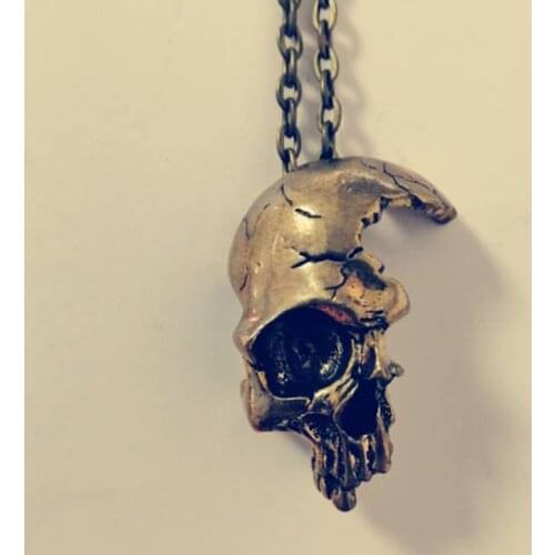 Vintage Chain Broken Damaged Half Face Skull Pendant Necklace For Men Accessories Fashion Biker Rock Punk Jewelry Gift