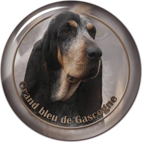 B0880# 13CM/17CM Self-Adhesive Decal Grand Bleu De Gascogne Dog Car Sticker Decors on Bumper Rear Window Laptop