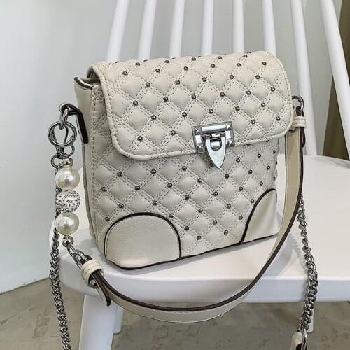 Lozenge Small Bucket Shoulder Bags for Women 2021 Quilted Chain Pearl Messenger Bag Flap Ladies Armpit Bag Lattice Tote Handbags