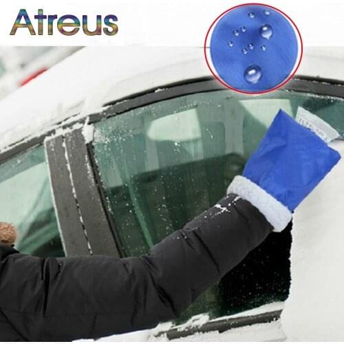 Atreus 1pcs Car snow shovel gloves scraper tool for Abarth Fiat 500 BMW E60 E36 E34 Mercedes Benz W204 Volvo XC90 V70 XC60 XC90