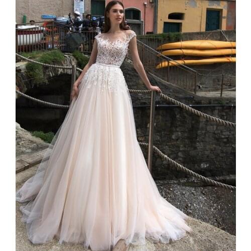 Elegant Wedding Dress 2021 A-Line Cap Sleeve Lace Appliques Backless Tulle Sweep Train Vintage Bride Gown Vestidos De Noiva