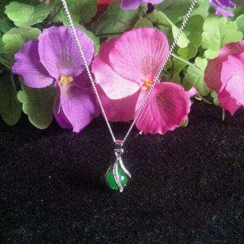 Natural Malay Jade Lucky beads Jade Pendant Jewelry Lucky Exorcise evil spirits Safety Amulet Jade Pendant Fine Jewelry