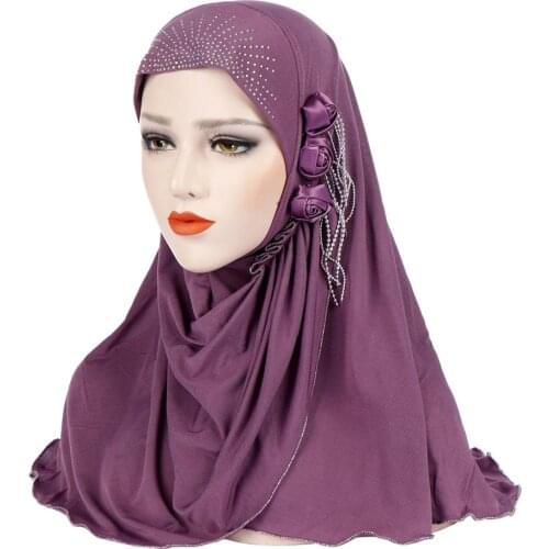 New Fashion Muslim Women Jersey Scarf Femme Soft Headscarf Foulard Femme Musulman Soild Color Head Scarves Beading Scarfs